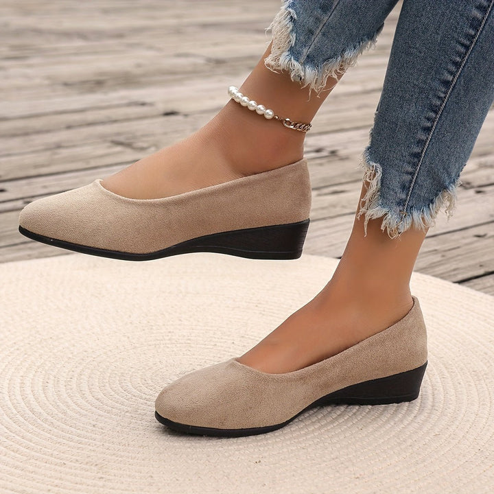 Elara | Orthopedic Wedge Flats - Barbara & Benjamin