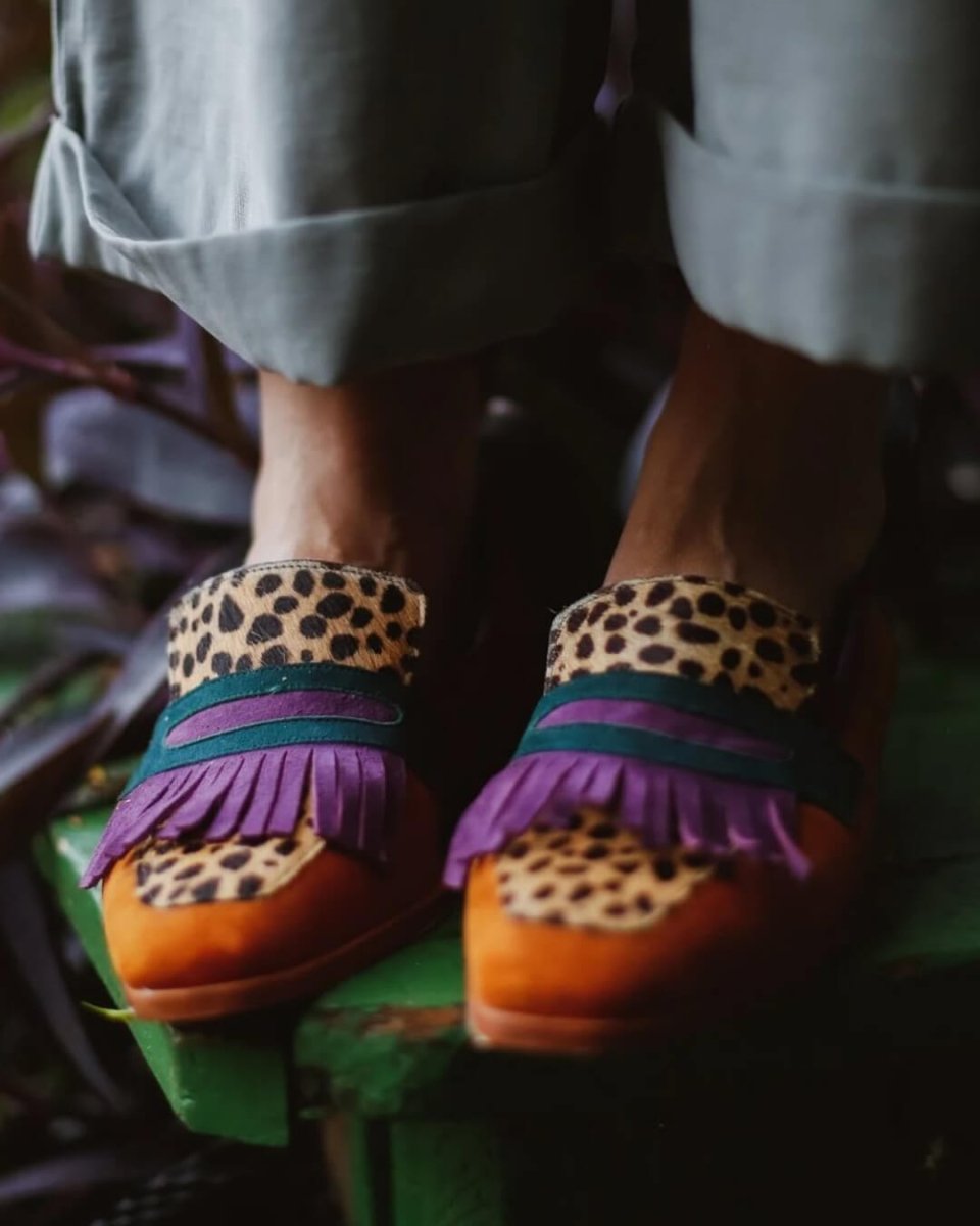 Hallie | Loafer With Fringes And Animal Print - Barbara & Benjamin